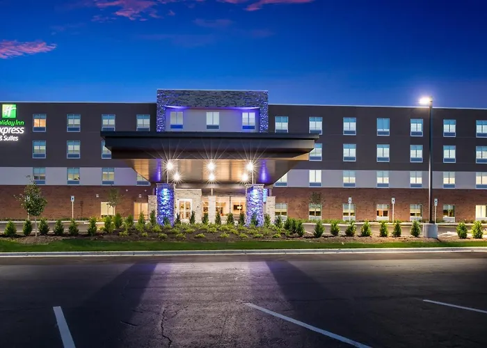 Express & Chicago - By Ihg 3*