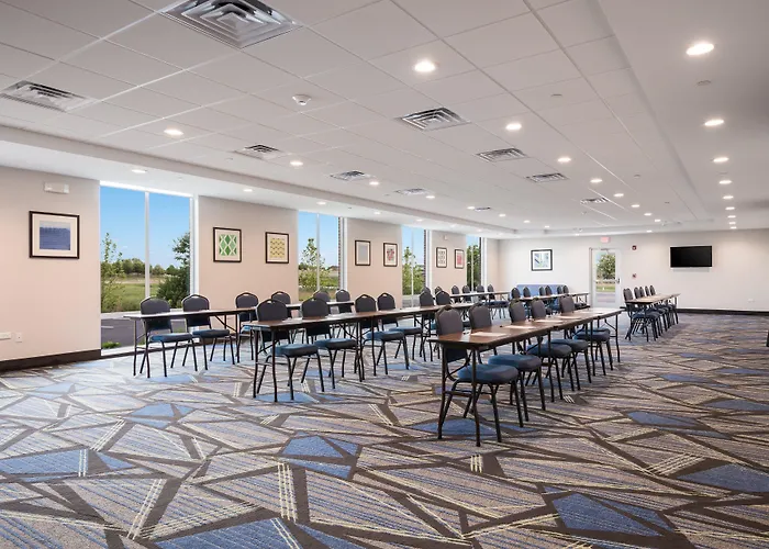 Express & Chicago - By Ihg Hotel Hoffman Estates