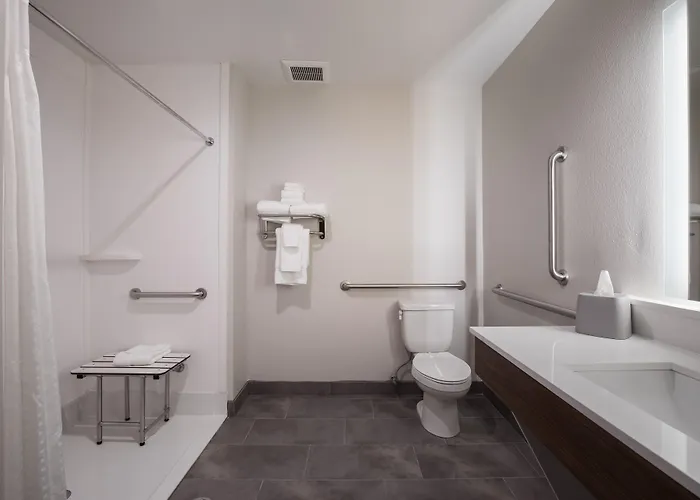 Hotel Express & Chicago - By Ihg Hoffman Estates